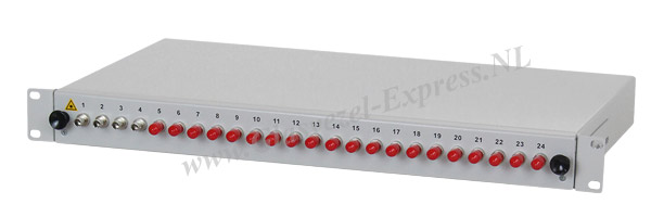19 inch aansluitbox met 24 ST Singlemode koppelingen